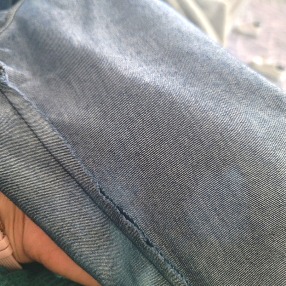 Joe's Jeans Provocateur Low Rise Upcycled Bleach Wash Dark Denim Womens Sz 26 - Picture 4 of 4